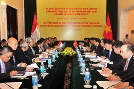 Quang cảnh Kỳ họp lần thứ ba Ủy ban Hợp tác song phương cấp Bộ trưởng ngoại giao giữa Việt Nam và Indonesia. (Ảnh: Nguyễn Khang/TTXVN)