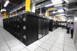 Việt Nam dẫn đầu châu Á-TBD về tốc độ phát triển kỹ thuật số. (Ảnh: Anh Tuấn/TTXVN)