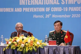 Thượng tướng Hoàng Xuân Chiến, Thứ trưởng Bộ Quốc phòng, phát biểu khai mạc hội nghị. (Ảnh: Dương Giang/TTXVN)