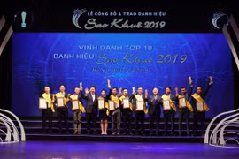 10 sản phẩm, dịch vụ xuất sắc nhất đã được vinh danh tại Sao Khuê 2019. (Ảnh: PV/Vietnam+)
