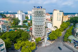 Trung tâm Truyền hình Thông tấn tọa lạc tại số 33 Lê Thánh Tông, Hà Nội. (Ảnh: Minh Sơn/Vietnam+)