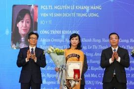 Phó Giáo sư - Tiến sỹ Nguyễn Lê Khánh Hằng, Viện Vệ sinh Dịch tễ Trung ương là nhà khoa học nữ đầu tiên nhận Giải thưởng Tạ Quang Bửu. (Ảnh: Minh Sơn/Vietnam+)