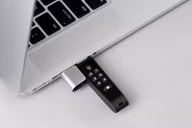 USEC là thiết bị lưu trữ dữ liệu siêu bảo mật hàng đầu Việt Nam hiện tại. (Ảnh: VSEC)