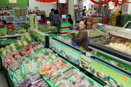 Nguồn hàng Tết dồi dào, doanh nghiệp cam kết giữ giá