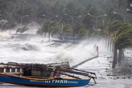 Nhật Bản viện trợ bổ sung cho Philippines 40 triệu USD 