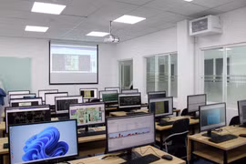 Một phòng thiết kế vi mạch. Ảnh minh họa. (Ảnh: Tiến Lực/TTXVN) 