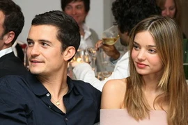 Siêu mẫu Miranda Kerr và tài tử "cướp biển Caribbean" Orlando Bloom. (Nguồn: Internet)