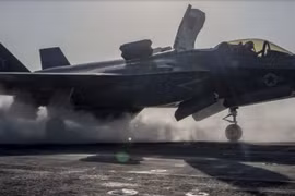 Máy bay chiến đấu F-35B mới có thể được triển khai trên các tàu sân bay Nhật Bản. (Nguồn: EPA)