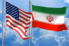 Cờ Mỹ và Iran. (Nguồn: israelnationalnews)