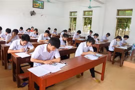 Thí sinh thi tại điểm thi THPT Nho Quan C, huyện Nho Quan, tỉnh Ninh Bình năm 2018. (Ảnh: Hải Yến/TTXVN)