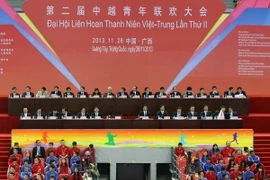 Quang cảnh phiên khai mạc Đại hội Liên hoan thanh niên Việt Nam-Trung Quốc lần II. (Ảnh: Dương Giang/TTXVN)
