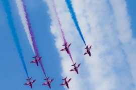 Chùm ảnh ấn tượng triển lãm hàng không Dubai