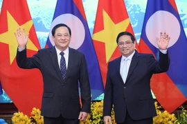 Thủ tướng Phạm Minh Chính hội đàm với Thủ tướng Lào Sonexay Siphandone 