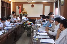 Buổi làm việc giữa UBND tỉnh Đắk Nông và Công ty TNHH Trần Hồng Quân. (Nguồn: baodaknong.org.vn)
