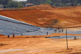Mỏ bauxite. (Ảnh minh họa: Chu Quốc Hùng/TTXVN)