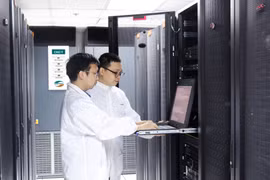 Tác giả của sáng chế này là 4 kỹ sư người Việt, trong đó có 3 người được đào tạo trong nước, đã làm việc ở Viettel từ 2-6 năm. (Ảnh: Viettel)