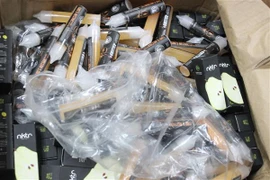 Hà Nội: Thu giữ hơn 350kg tinh dầu và thuốc lá điện tử nhập lậu