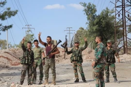 Binh sỹ Syria làm nhiệm vụ tại Aleppo, miền Bắc Syria. (Nguồn: EPA/TTXVN)