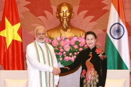 Chủ tịch Quốc hội Nguyễn Thị Kim Ngân tiếp Thủ tướng Cộng hòa Ấn Độ Narendra Modi. (Ảnh: Doãn Tấn/TTXVN)