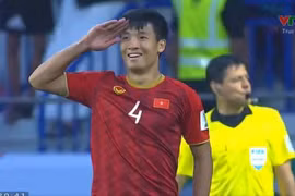 Video Bùi Tiến Dũng thực hiện thành công quả penalty quyết định