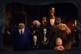 Tạo hình ấn tượng của các nhân vật trong Gia đình Addams.