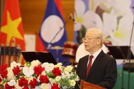 [Photo] Chiêu đãi trọng thể chào mừng Tổng Bí thư, Chủ tịch nước Lào