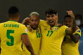 Thi đấu thiếu người, Brazil vẫn giành vé bán kết Copa America