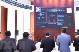 Thanh khoản trên sàn HOSE tăng kỷ lục trong tháng 1/2021