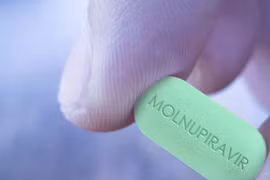 [Video] Thuốc Molnupiravir và những tác động trực tiếp tới SARS-CoV-2