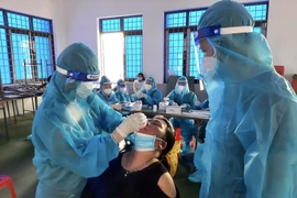 COVID-19: Bình Định, Bình Thuận thực hiện phương châm '4 tại chỗ'