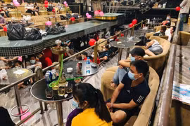 TP.HCM: Phát hiện 100 người dương tính ma túy trong quán bar