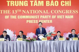 Đồng chí Võ Văn Thưởng, Ủy viên Bộ Chính trị, Trưởng Ban Tuyên giáo Trung ương chủ trị Họp báo trước Đại hội lần thứ XIII cảu Đảng. (Ảnh: Xuân Quảng/Vietnam+)