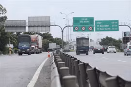 Quy định mức thu quản lý và sử dụng phí sử dụng đường bộ 