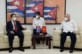 Trưởng Ban Nội chính TW tiếp Trưởng Ban Tổ chức Trung ương ĐCS Cuba