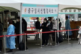 Dịch COVID-19: Hàn Quốc gia hạn quy định giãn cách xã hội