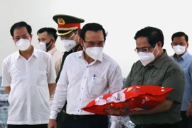 Thủ tướng kiểm tra công tác phòng, chống dịch COVID-19 tại TP.HCM