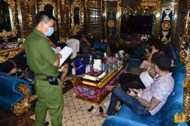 Phát hiện hàng chục đối tượng sử dụng ma túy tại quán karaoke