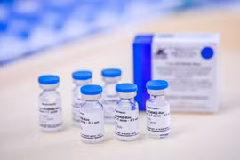 Vaccine ngừa COVID-19 Sputnik V của Nga. (Ảnh: AFP/TTXVN)