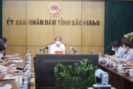 'Bắc Giang vừa khôi phục sản xuất, vừa đẩy mạnh phòng, chống dịch'