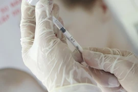 Nga sẵn sàng cung cấp, chuyển giao công nghệ sản xuất vaccine cho Việt