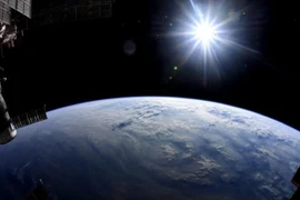 Pháp tiến hành cuộc tập trận đầu tiên trên không gian vũ trụ