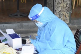 Đồng Nai đảm bảo an toàn khi lấy mẫu xét nghiệm COVID-19 cho người dân