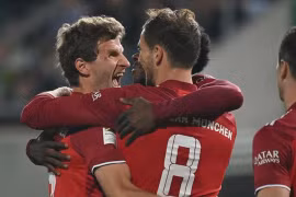 Bayern Munich xây chắc ngôi đầu, chạm cột mốc mới trong lịch sử