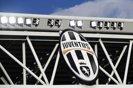 LĐBĐ Italy dọa loại Juventus khỏi Serie A nếu không từ bỏ Super League