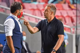 Flick và Salihamidzic khó có thể tiếp tục làm việc với nhau. (Nguồn: Getty Images)
