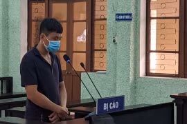 Đối tượng tổ chức cho người khác xuất cảnh trái phép lĩnh án tù