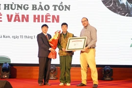 Thợ săn bỏ nghề ở Hà Nam được vinh danh Anh hùng bảo tồn