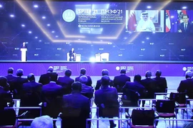 Diễn đàn SPIEF: Việt Nam đề nghị các nước hợp tác chia sẻ vaccine