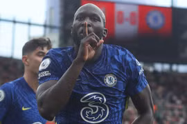 Lukaku lập công giúp Chelsea chiến thắng. (Nguồn: Skysports)