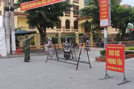 Hà Nam: Người dân ở vùng nguy cơ cao, rất cao được phát thẻ đi chợ